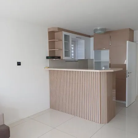 Vila Imran